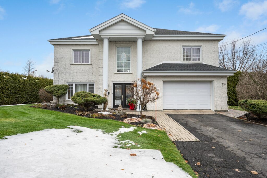 ADDC89EDE7C715CDD7A1BB1D12