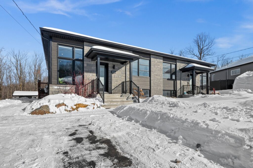 ADDC89EDE37E374D1DE0774D1D